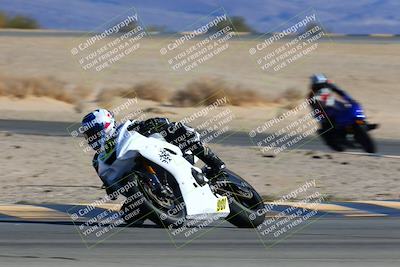 media/Jan-08-2022-SoCal Trackdays (Sat) [[1ec2777125]]/Turn 4 (1145am)/